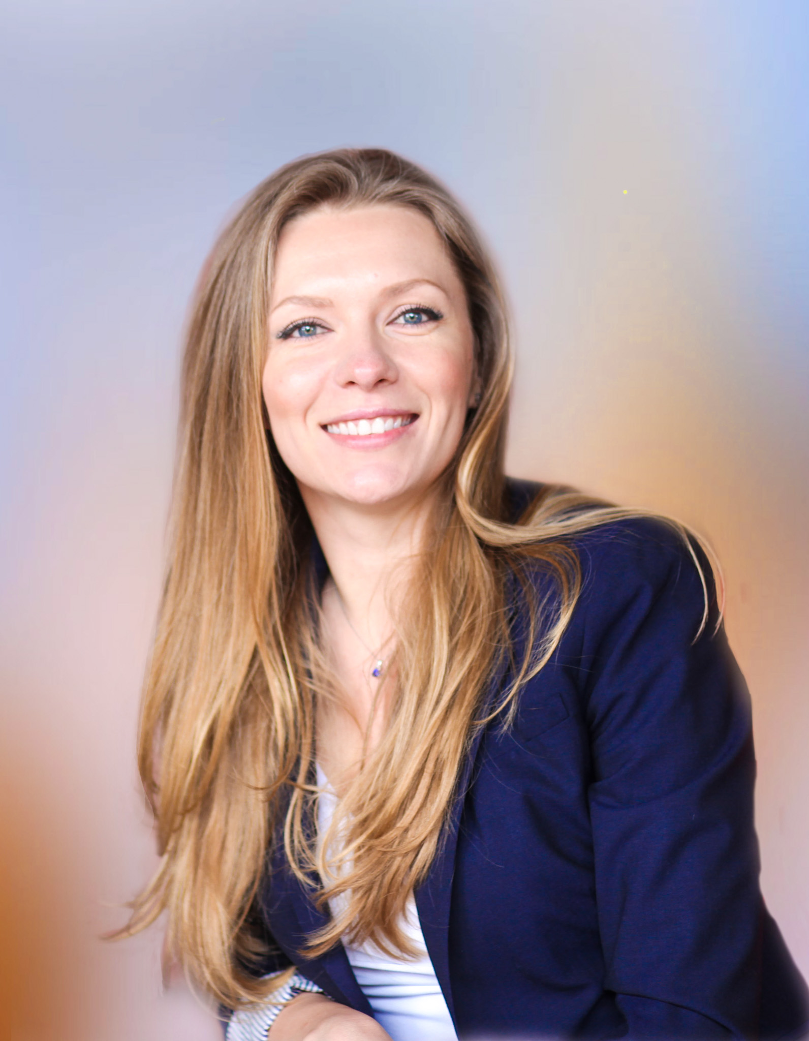 Dr. Anna Paholiouk
